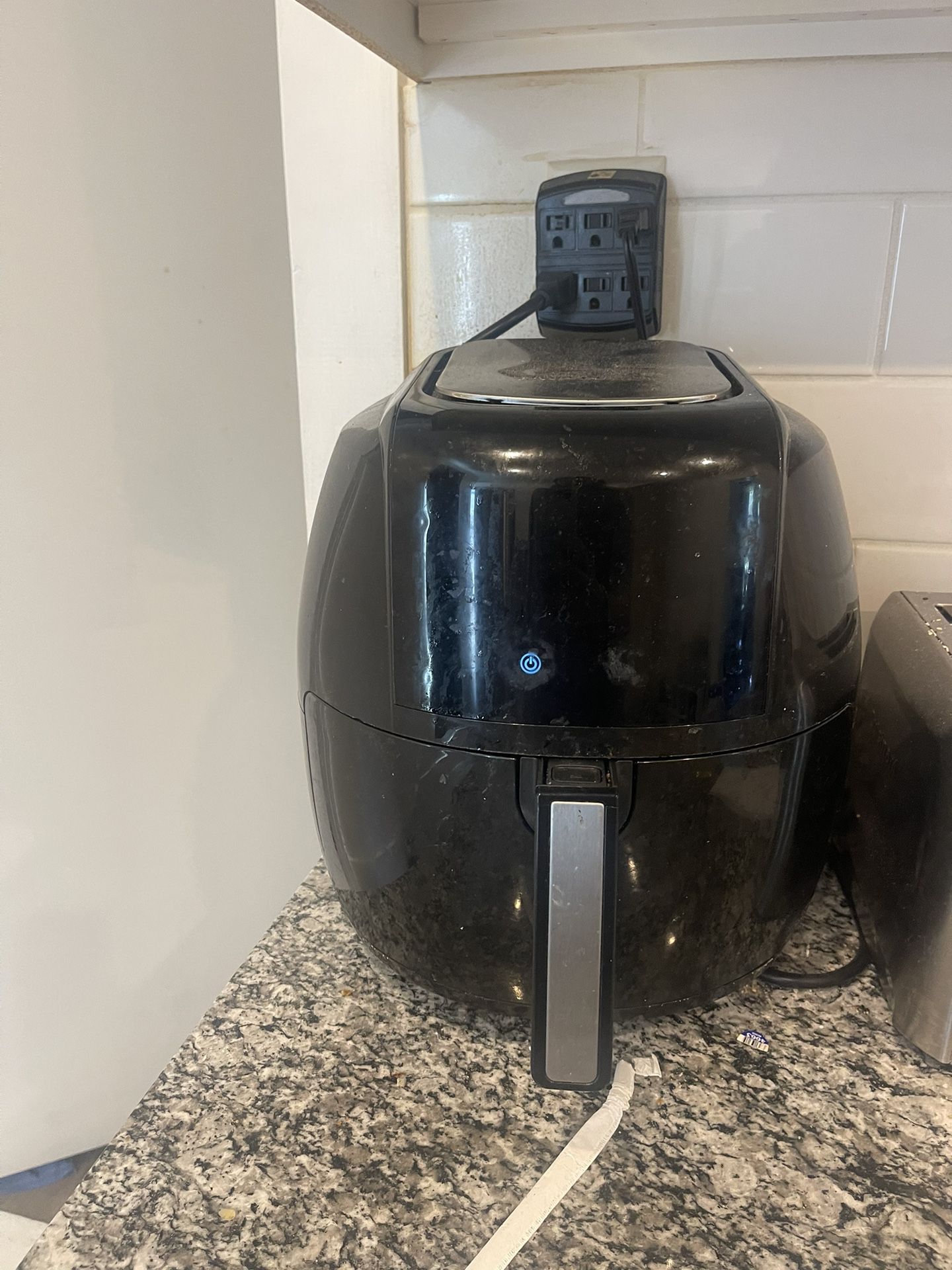 AIR FRYER FOR $40!!! WILL BE CLEANED FULLY! 