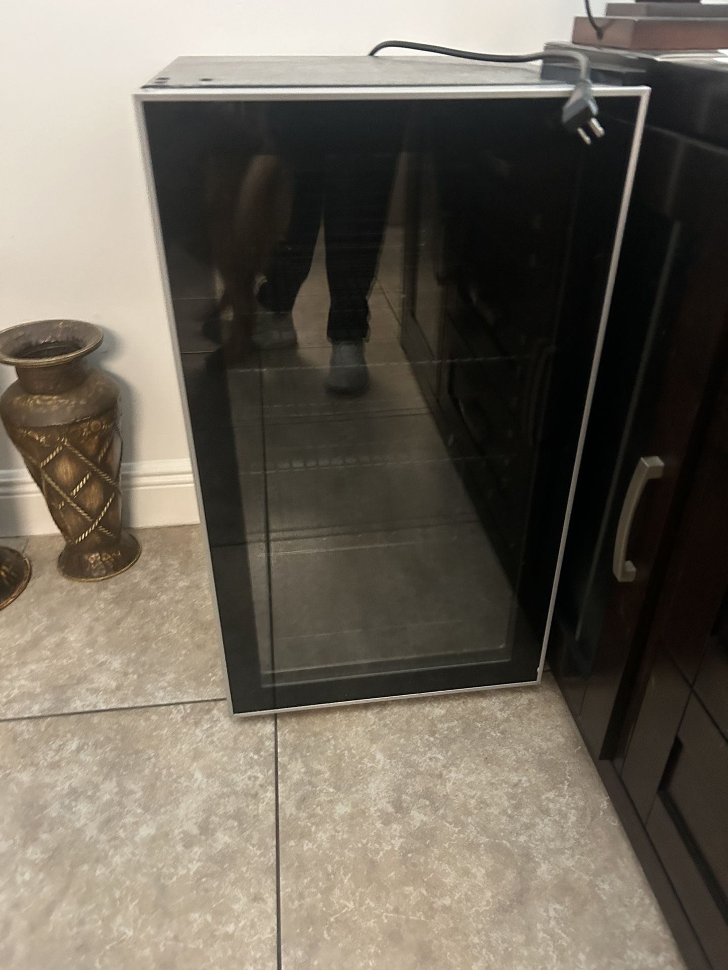 Mini Fridge 