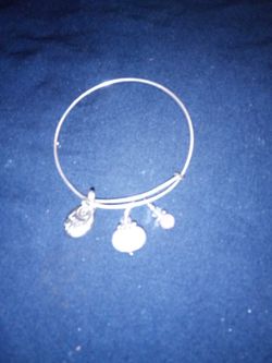 Pandora Laugh Often & Love Much