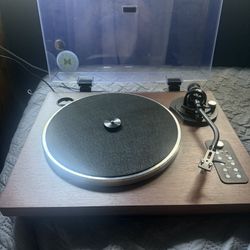 Record Player 