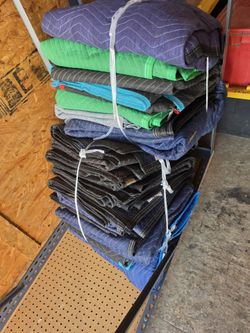 Moving Blankets Bundle Assorted Colors