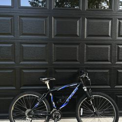 Trek Alpha 4900 Mountain Bike 26”
