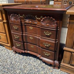 Thomasville Dresser 