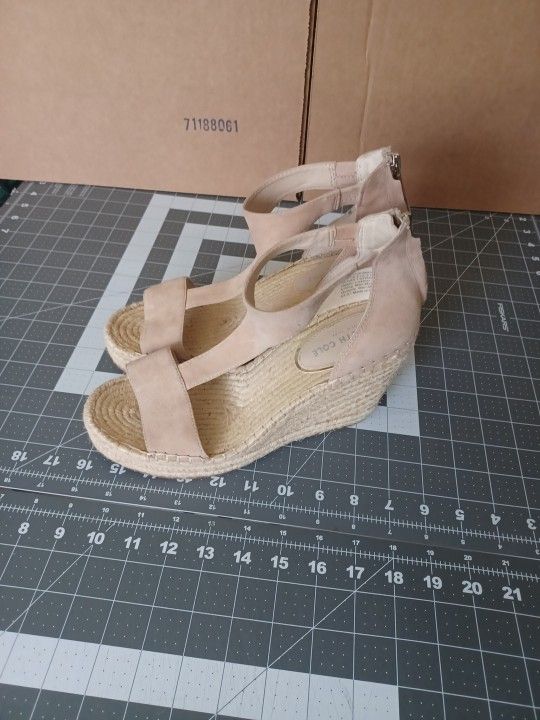 Kenneth Cole Wedges