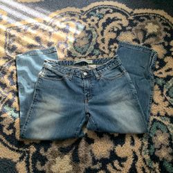 Size 6 Cropped Boot Cut 