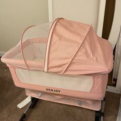 3in1 Bedside Crib for Baby Girl 