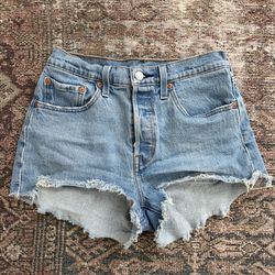 Levi's 501 Denim Shorts - Size 27