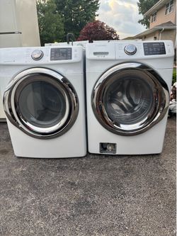 Samsung washer and gas dryer set