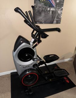 Bow Flex M6 Max trainer