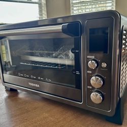 Toshiba AC25CEW-SS Convection Toaster Oven