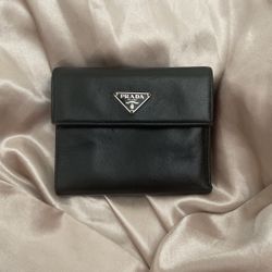 luxury wallet