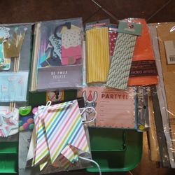 Manteles Y Algunos Accesorios Para Cumpleaños 