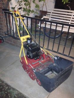 Mclane 3.5 hp reel lawn mower