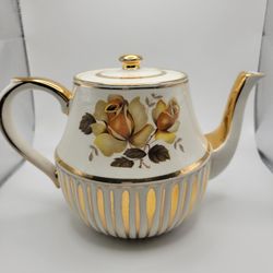 Vintage Arthur Wood Yellow Roses Teapot Ribbed Gold Trim #5055 England 5.5"
