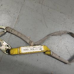 x 6 Ft Shock-Absorbing Nylon Web Lanyard w/ Double-Locking Snap Hook