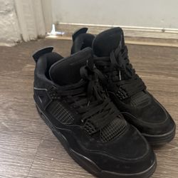 Black Cats Size 11