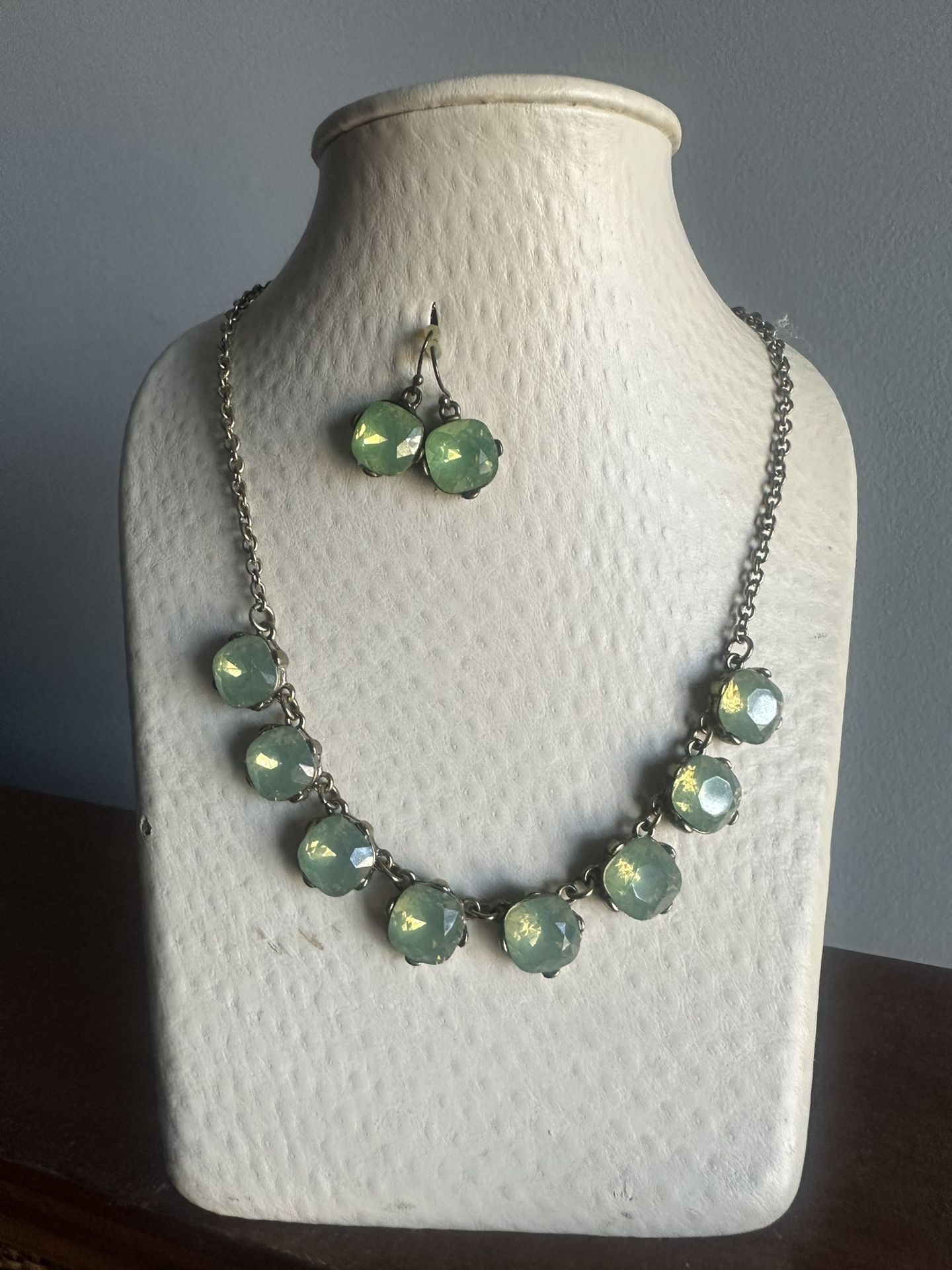 Pale blue-green stone / faux crystal Necklace with delicate dangle earrings set.