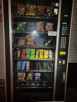 Snack Vending Machine