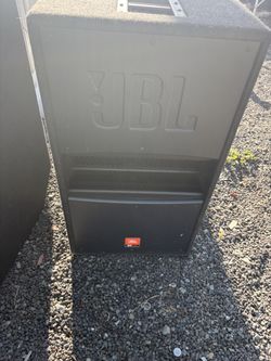 Bajos JBL 18” MPRO 255S
