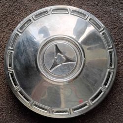 Mopar Dodge Dart Hub Cap