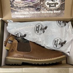 Georgia Giant Revamp Women Size 10 MEDIUM