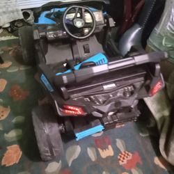 ekecltic 4 wheeler 2-4wheel drive