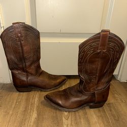 FRYE Leather Size 9.5 Men's BRUCE Pull On Tall Boots-VERY NICE