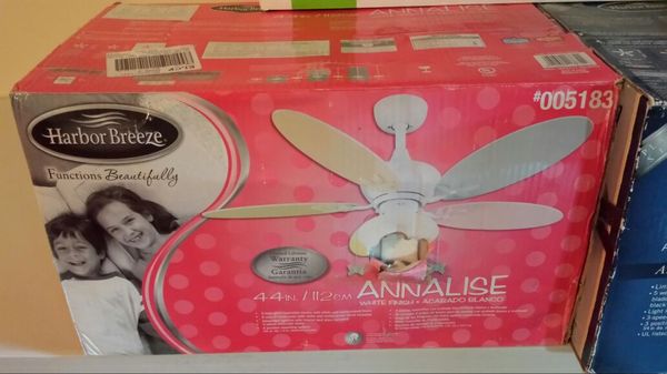 Brand New Harbor Breeze Annalise Ceiling Fan Sealed 44 Inch White