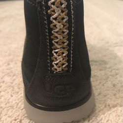 (NOT FREE) UGG Energ Boot 