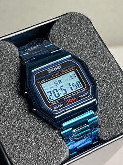 Vintage Retro Digital Sports Mens Watch Stainless Steel Strap 30M Waterproof Alarm Backlight