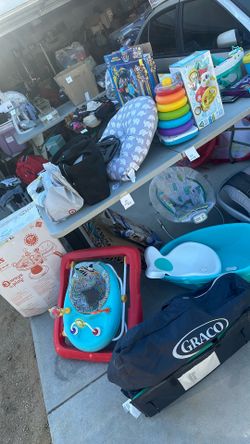 Garage Sale / baby stuff