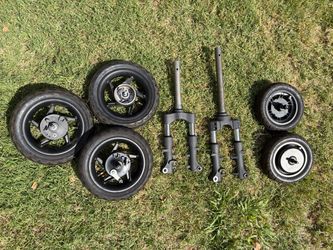 Segway Ninebot MAX / Commercial Scooter Parts Lot – 2x Suspension Forks & 5x Wheels
