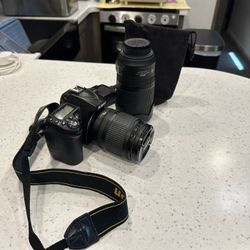 Nikon D90 w/2 Lens