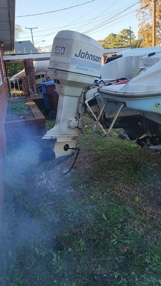 21' Bow Rider. Johnson 150 Outboard 18' Easy Load Roller Trailer