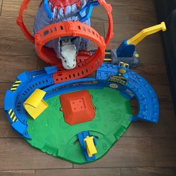 Monster Truck Hot Wheels Arena
