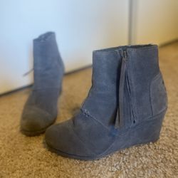 Toms Dark Gray Suede High Desert Wedge Booties Size 8.5