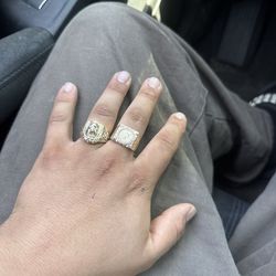 Men’s gold rings
