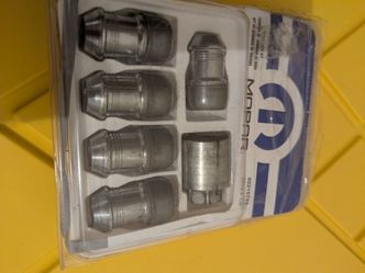Jeep Wrangler OEM Wheel Lock.