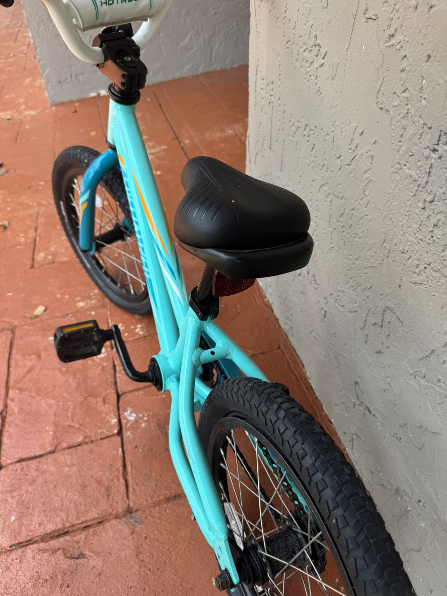 Specialized Hot Rock 16” Kids Bike