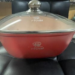 Squared cooking pots