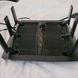 NETGEAR Nighthawk X6 R8000 WiFi Router