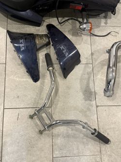 Honda Shadow Vlx600 Vt600 Handle Bars Grips Side covers 