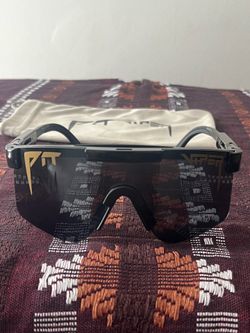 Polarized pit viper glasses