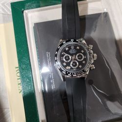Men Watch 