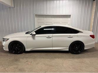 2018 Honda Accord Sport 2.0T 6MT / CV2