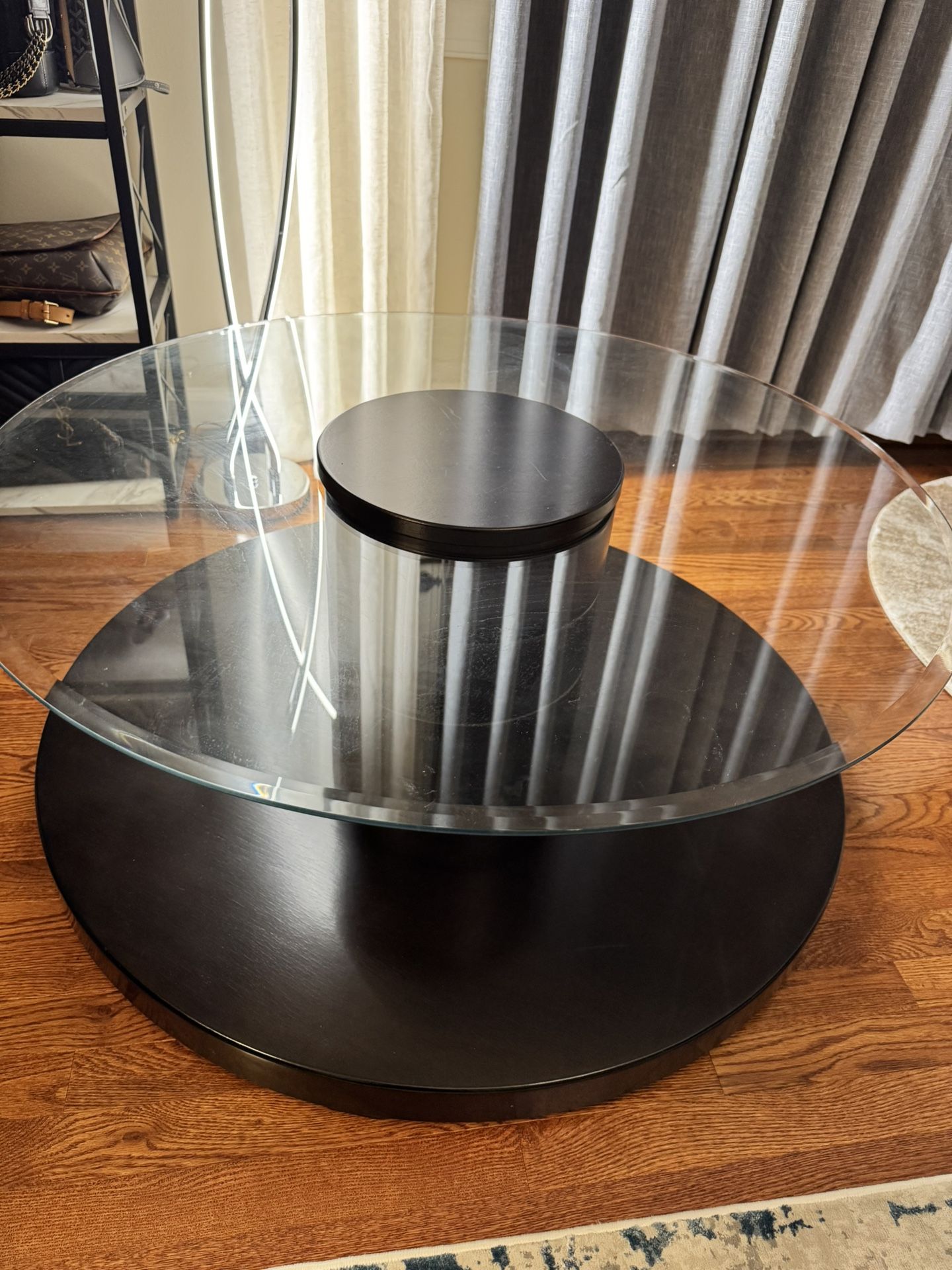 Used Like New Coffee Table As It Showed On Pictures