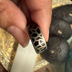 Brand New Tungsten Unique Design Ring - Size 7
