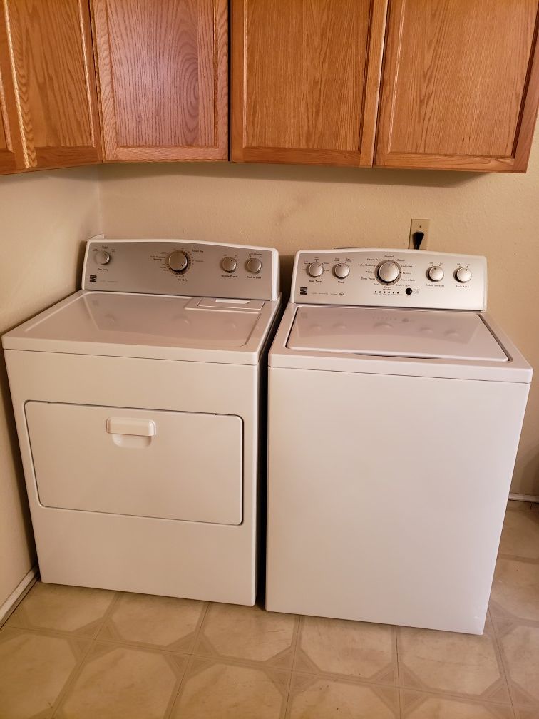 Kenmore Washer and Electric Dryer Combo