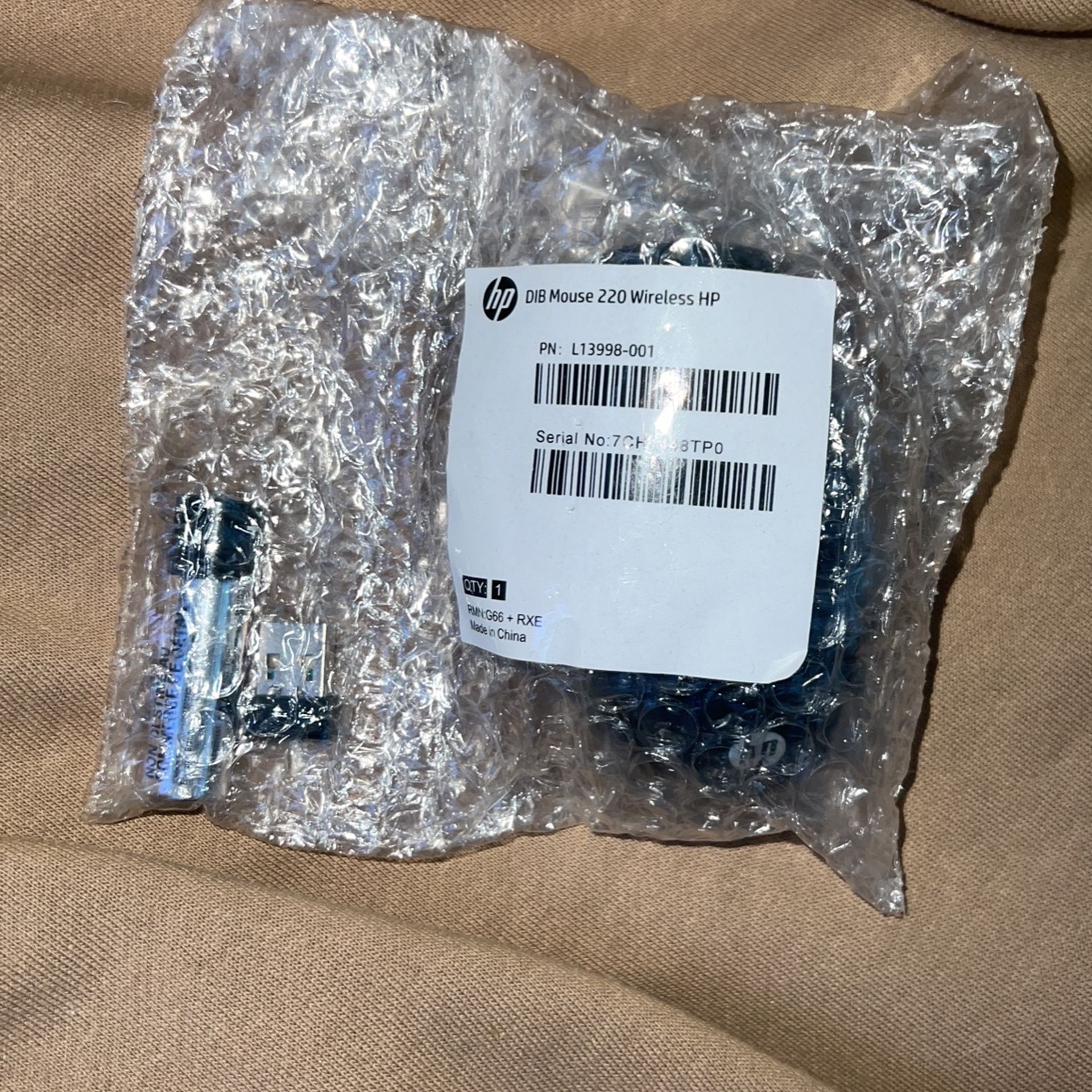 Brand New DIB Mouse 220 Wireless HP