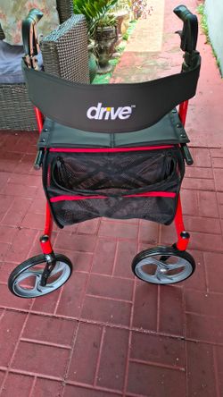 Drive Medical Rollator Walker with Seat
